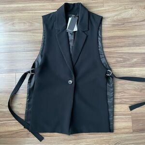FOREVER 21 Notched Button-Front Blazer Vest S
